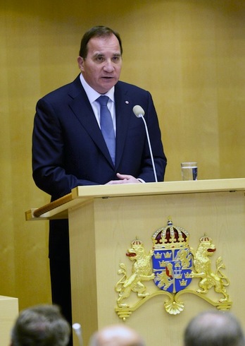 Stefan Lofven, durante su discurso oinaugural en el Parlamento sueco. (Jonas EKSTRÖMER / AFP)