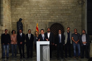 Representantes de los partidos soberanistas, tras la reunión del viernes. (Quique GARCIA/AFP)