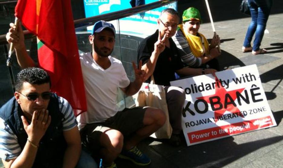 Solidaridad con Kobane, también desde Sidney. (@peter_b1953)