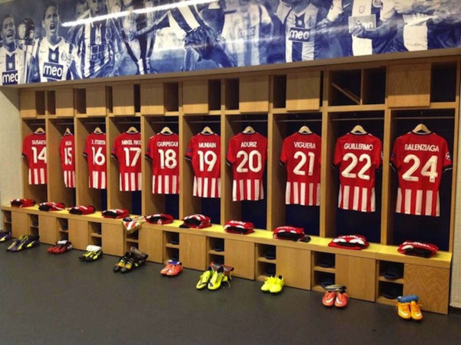 Athleticeko jokalarien aldagelak, prest. (@AthleticClub)