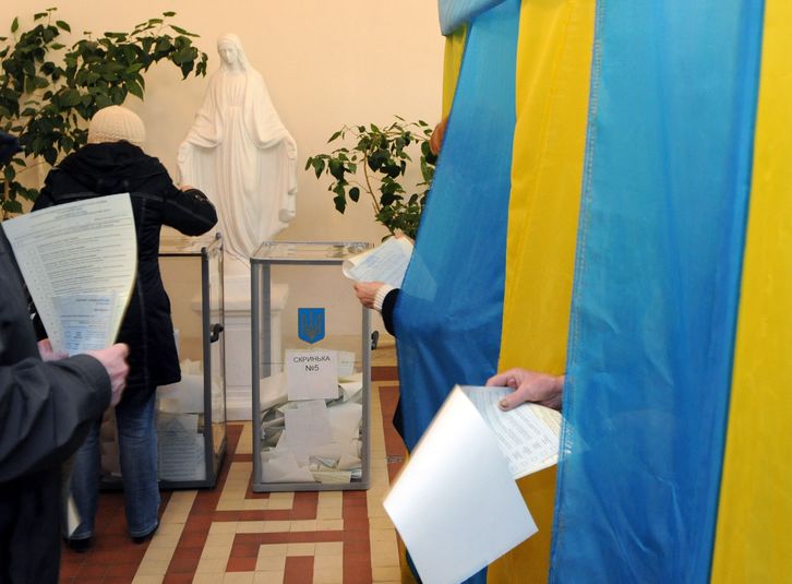 Ucrania ha celebrado elecciones legislativas este domingo. (YURKO DYACHYSHYN / AFP)