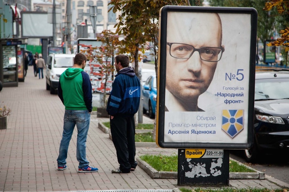 Yatseniuk, actual Primer Ministro, encabeza la lista del que, según parece, será el segundo partido más votado. (Juan TEIXEIRA) 