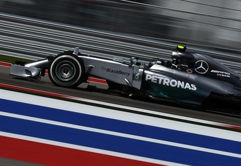 Nico Rosberg saldrá desde la ‘pole’. (Mark RALSTON/AFP PHOTO)