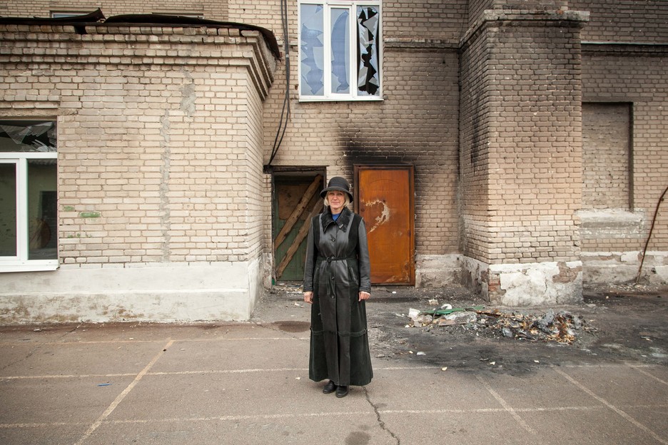 La directora del colegio de Lloviansk. (Juan TEIXEIRA)