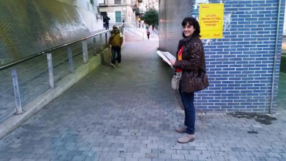 Goizean goizetik kale baztar guztietan hedatu dira bolondresak.