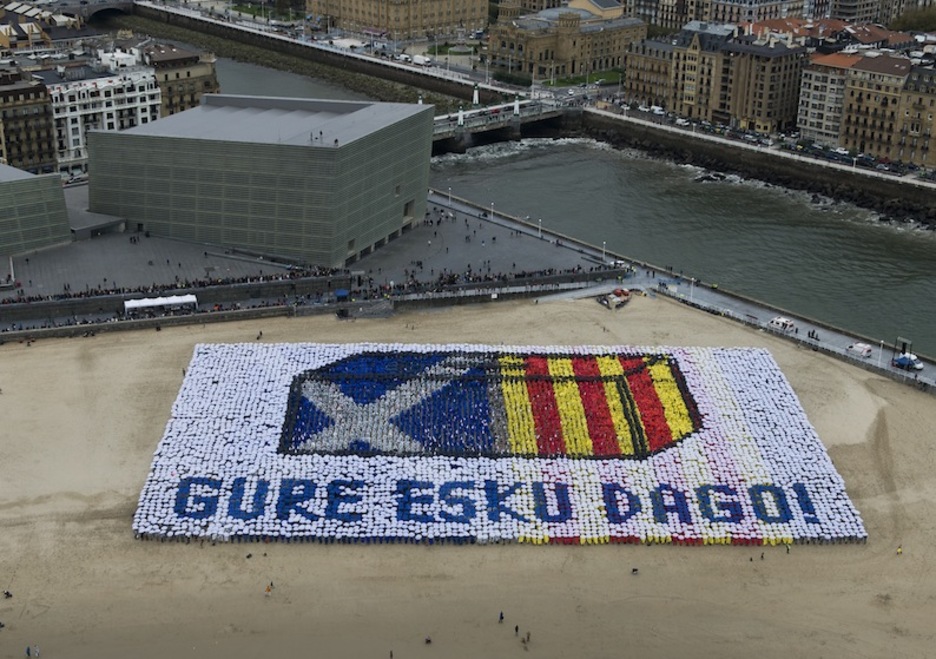 Airetik hartutako irudi ikusgarria. (Luis JAUREGIALTZO/ARGAZKI PRESS) Airetik hartutako irudi ikusgarria. (Luis JAUREGIALTZO/ARGAZKI PRESS)
