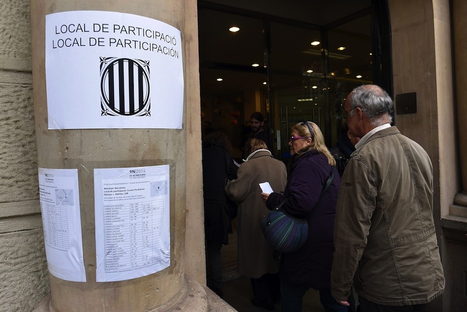 Un local de participación en Barcelona. (Lluis GENE/AFP)