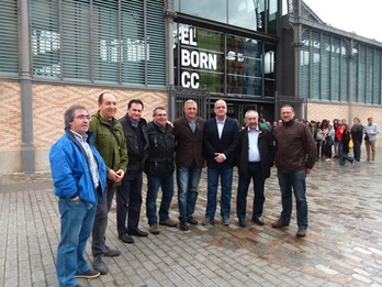 Representantes de ambas formaciones en el acto que han celebrado en Barcelona. (EAJ-PNV)