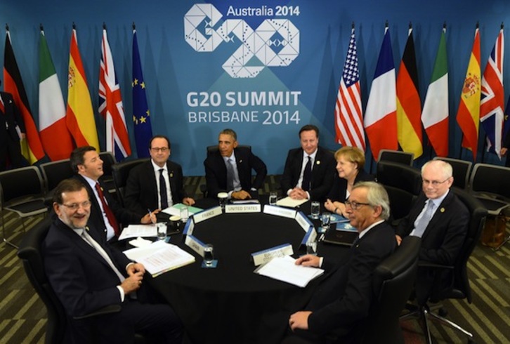 El presidente del Gobierno español, Mariano Rajoy, junto a otros mandatarios en la cumbre del G-20 en Australia. (Alain JOCARD/AFP PHOTO) 