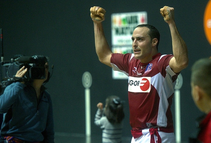 Irujo garaipena ospatzen. (ARGAZKI PRESS)