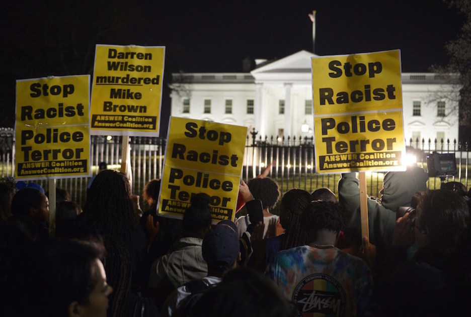 «Stop al racismo, terror policial» en Washington. (MANDEL NGAN  / AFP)
