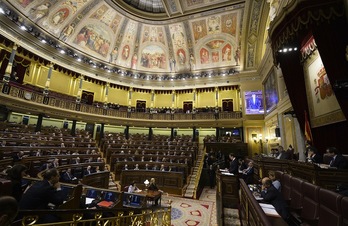 Mariano Rajoy se dirige al Congreso en el pleno monográfico sobre la corrupción. (Dani POZO / AFP)