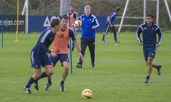 Sesión de trabajo de la Real, con David Moyes al mando. (Andoni CANELLADA/ARGAZKI PRESS)