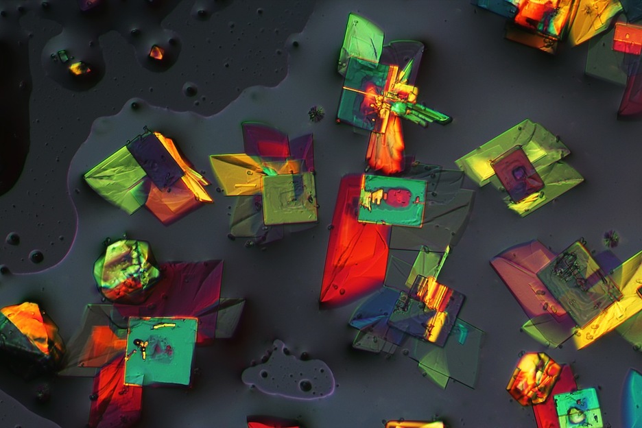 Magnesio kloruroa. (Chao ZANG)