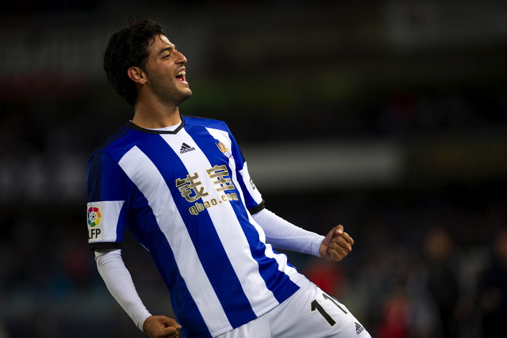 Vela 3 - 0 Elche. Su hat-trick ha dado los tres puntos a la Real. (Juan Carlos RUIZ / ARGAZKI PRESS)