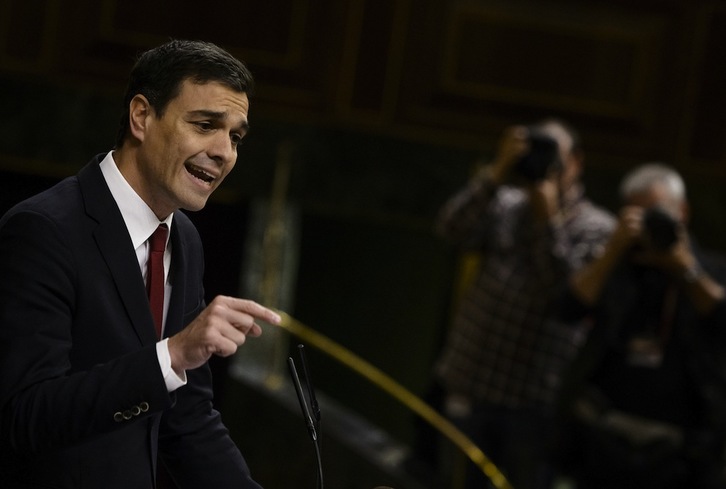 Pedro Sánchez, durante una comparecencia parlamentaria. (Dani POZO / AFP)