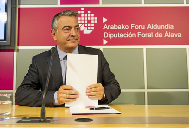 El diputado general de Araba, Javier de Andrés. (Juanan RUIZ / ARGAZKI PRESS)