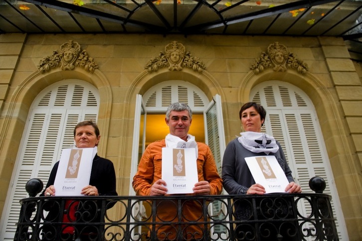El informe ha sido presentado en la Casa de la Paz de Aiete, en Donostia. (Juan Carlos RUIZ / ARGAZKI PRESS)