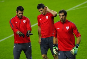 Valverde está pendiente del estado físico de Aritz Aduriz. (Miguel RIOPA/AFP PHOTO)
