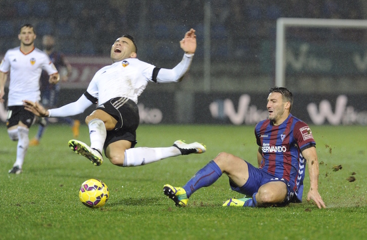 Eibar ha luchado hasta el final por lograr puntuar. (Jon URBE / ARGAZKI PRESS)
