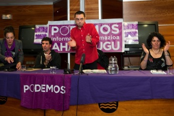Juan Carlos Monedero, durante su intervención en Donostia. (Juan Carlos RUIZ / ARGAZKI PRESS)