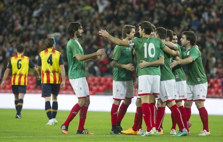 Partido entre Catalunya y la selección vasca en las Navidades pasadas. (Monika DEL VALLE / ARGAZKI PRESS)