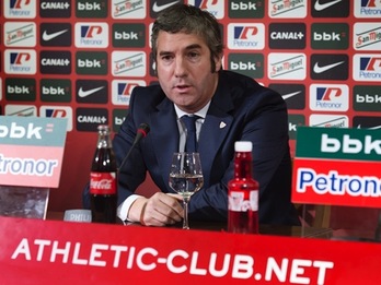 Josu Urrutia, en su comparecencia de hoy. (ATHLETIC)