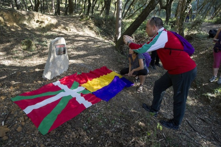 El monolito fue instalado el pasado 26 de octubre. (Iñigo URIZ / ARGAZKI PRESS)