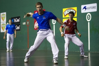 Artola eta Altuna, partidaren une batean. (Juan Carlos RUIZ/ARGAZKI PRESS)