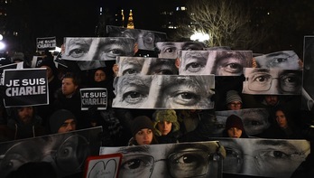 Imagen de una de las concentraciones llevadas a cabo ayer en París. (Don EMMERT / AFP)