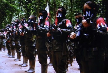 Imagen del último vídeo remitido por la guerrila del ELN.