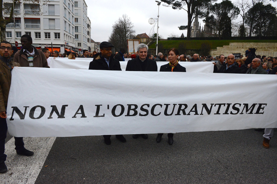 20 000 personnes dans les rues de Bayonne