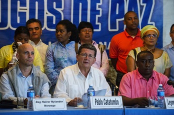 Las conversaciones por la paz en Colombia se retomaran en breve. (Yamil LAGE / AFP)