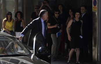 Luis Bárcenas, a la entrada del juzgado. (Pierre-Philippe MARCOU / AFP)