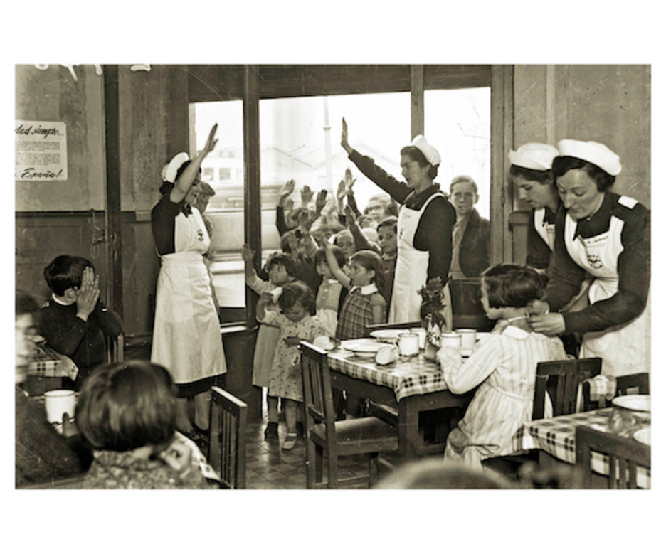 Laguntza sozialean, 1938an. (Pascual MARIN)