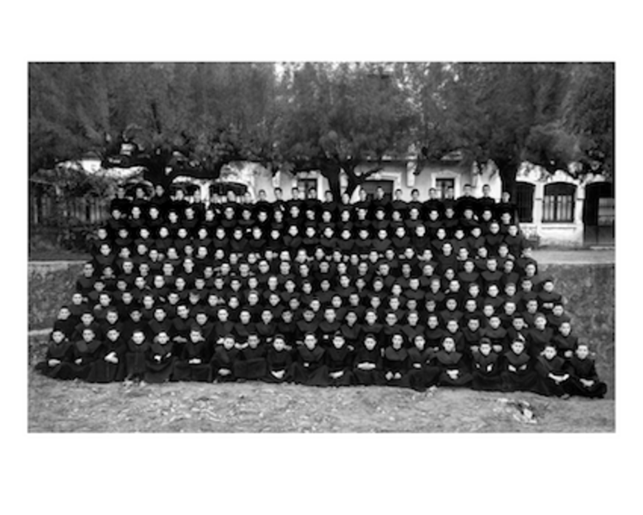 Saturrarango apaizategia, 1949an. (Fernando LARRUQUERT)