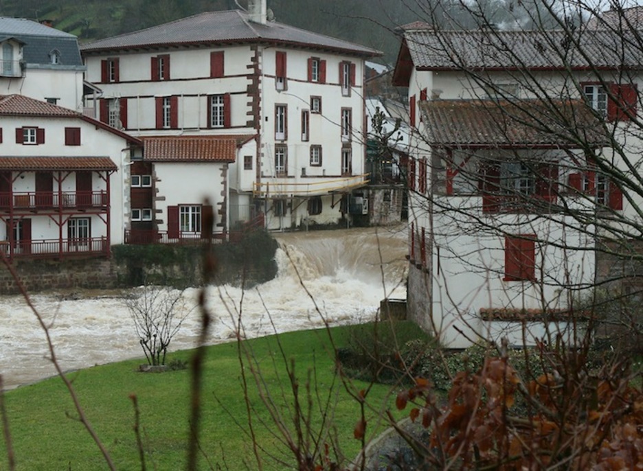 Donibane Garazin hartutako irudia. (Gotzon ARANBURU)