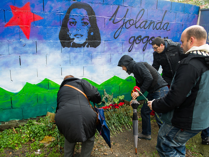 Mural en recuerdo a Yolanda González. (Luis JAUREGIALTZO / ARGAZKI PRESS)