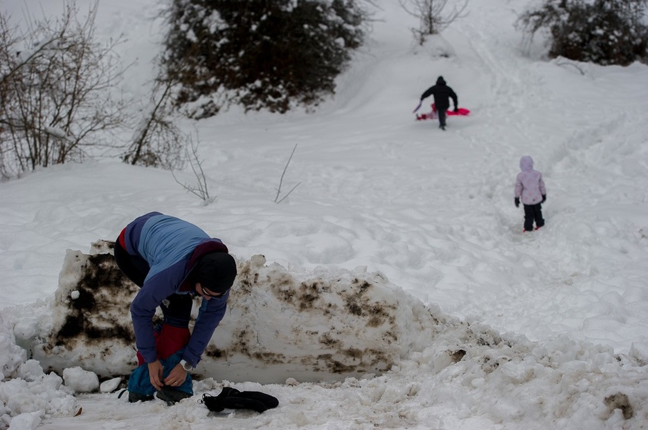Araban, Zaldiaran gainan gozatu dute elurraz. (Juanan RUIZ / ARGAZKI PRESS) Araban, Zaldiaran gainan gozatu dute elurraz. (Juanan RUIZ / ARGAZKI PRESS)
