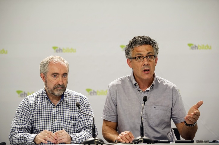 Errekondo, junto a Rafa Larreina, en una imagen de archivo. (Juan Carlos RUIZ / ARGAZKI PRESS)