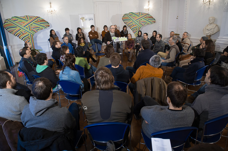 Olano, Miramar Jauregian egindako agerraldian. (Juan Carlos RUIZ / ARGAZKI PRESS)