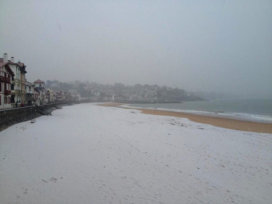 Donibane Lohizuneko hondartza. (@saintjeandeluz)