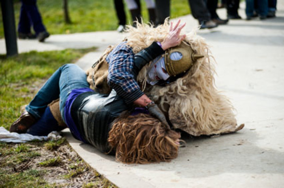 Ils les font aussi tomber. ©Eliane Héguiaphal