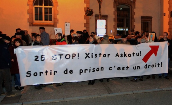 Senperen egindako elgarretaratzea. (Bob EDME)