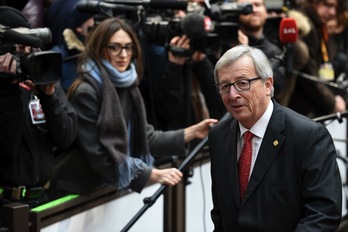 El presidente de la Comisión Europea, Jean-Claude Juncker, llega a la cumbre europea del pasado 12 de febrero. (John THYS/AFP)