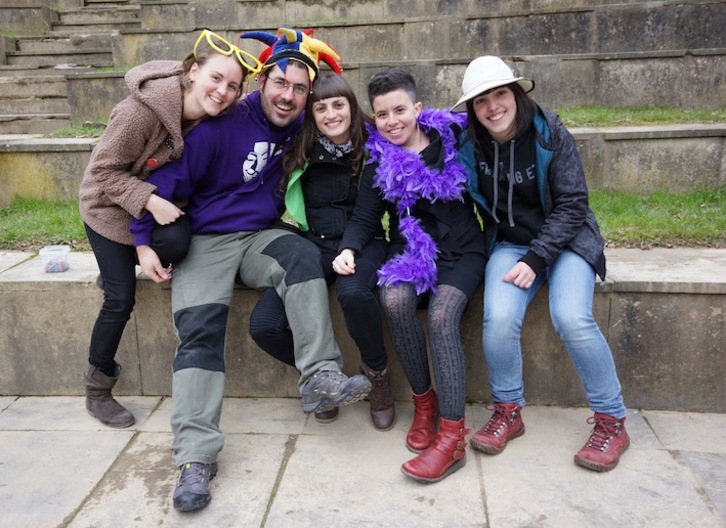 Amarauna sareko hainbat hezitzaile. (Gotzon ARANBURU)