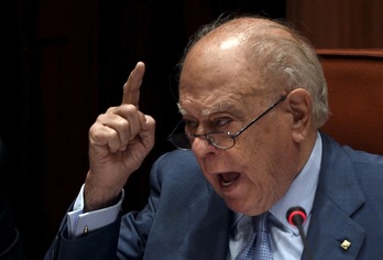 Pujol ya compareció en setiembre ante el Parlamento de Catalnuya. (Lluis GENE / AFP)