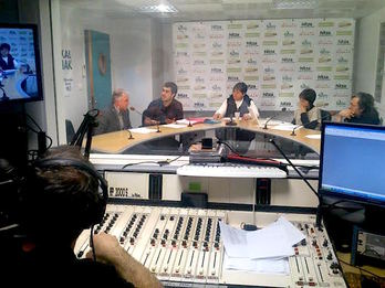 Hauteskunde gaualdi berezia, Euskal Hedabideak eskutik harturik.