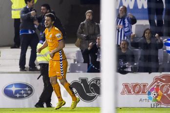 Toti, tras marcar el gol del Alavés. (LFP)