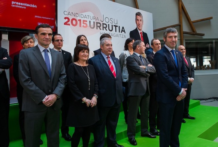 El expresidente rojiblanco y aspirante a la reelección, Josu Urrutia, en la presentación de su equipo. (Luis JAUREGIALTZO/ARGAZKI PRESS)